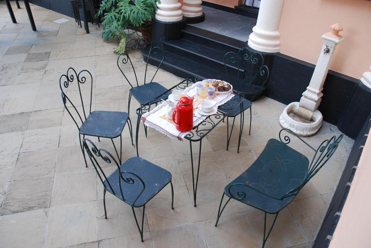 Villa Rocca Leivi Bagian luar foto