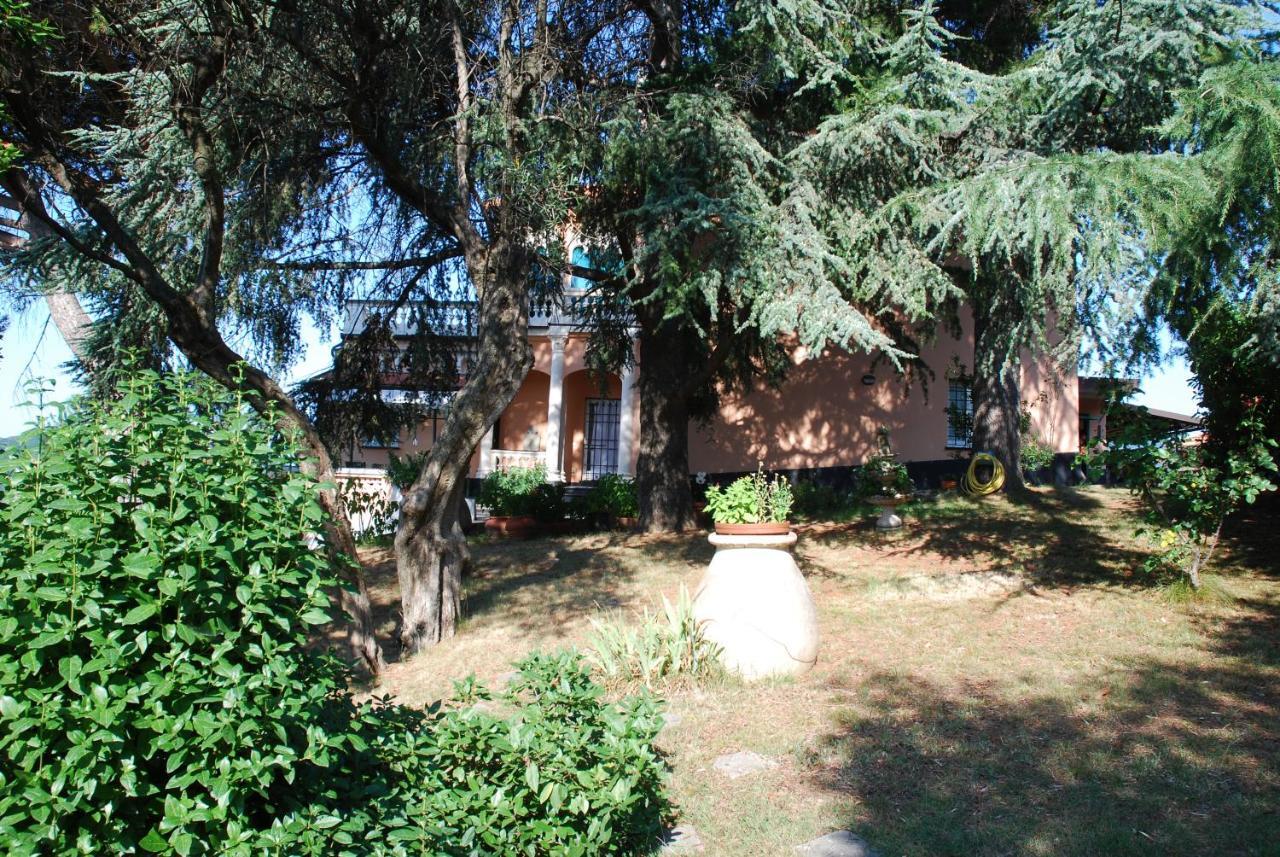 Villa Rocca Leivi Bagian luar foto